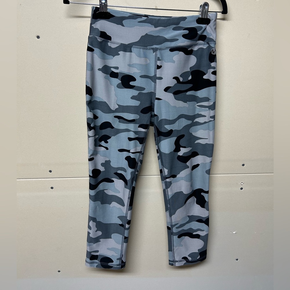 2/$30⚡️- LEGGINGS | Women’s Re-Activate leggings size small